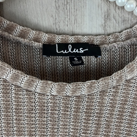 Lulus beige sweater size Small - Picture 5 of 7